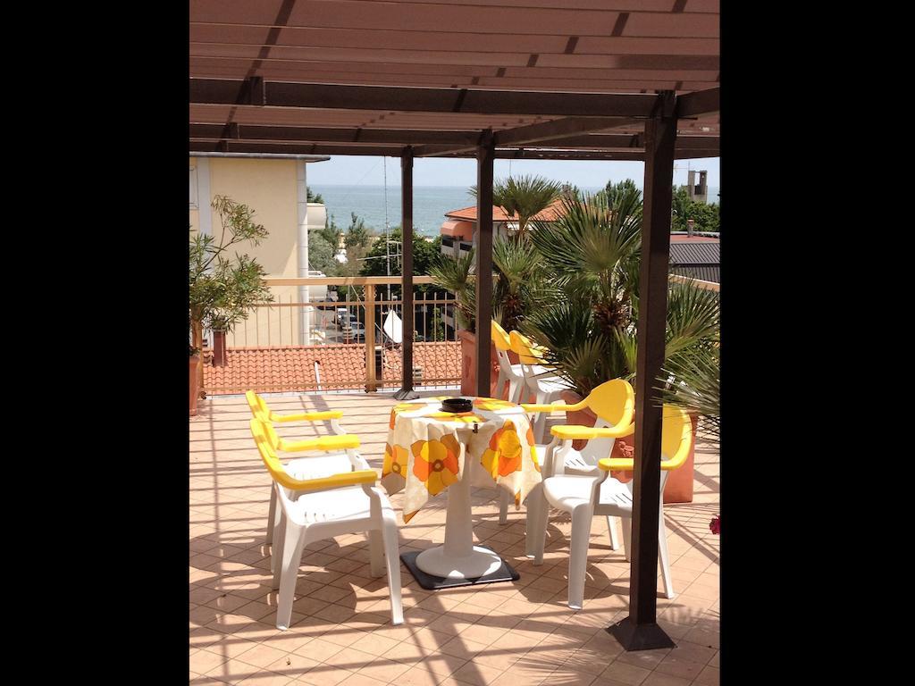 Hotel Emma Nord Ρίμινι Εξωτερικό φωτογραφία